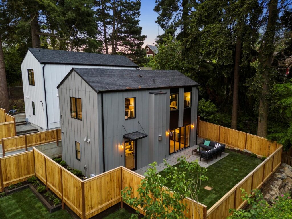 Maple Leaf DADU Seattle exterior view